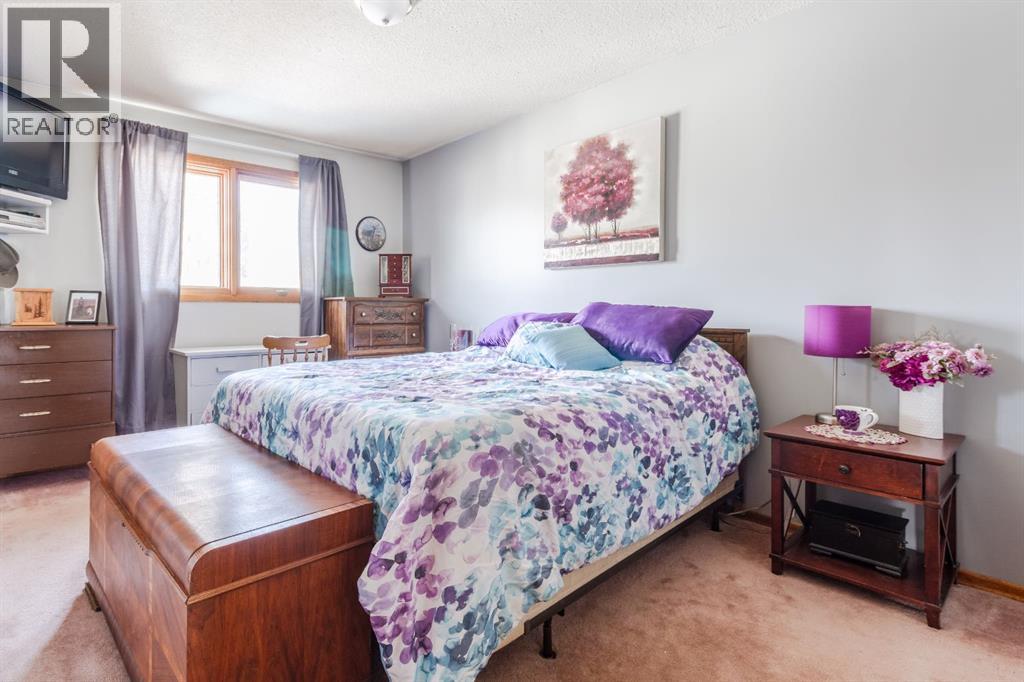 203 Percy Street, Bittern Lake, Alberta  T0C 0L0 - Photo 8 - A2296057