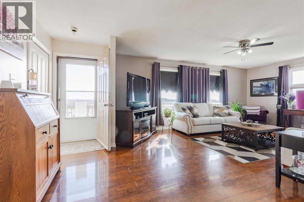 203 Percy Street, Bittern Lake, Alberta  T0C 0L0 - Photo 6 - A2296057