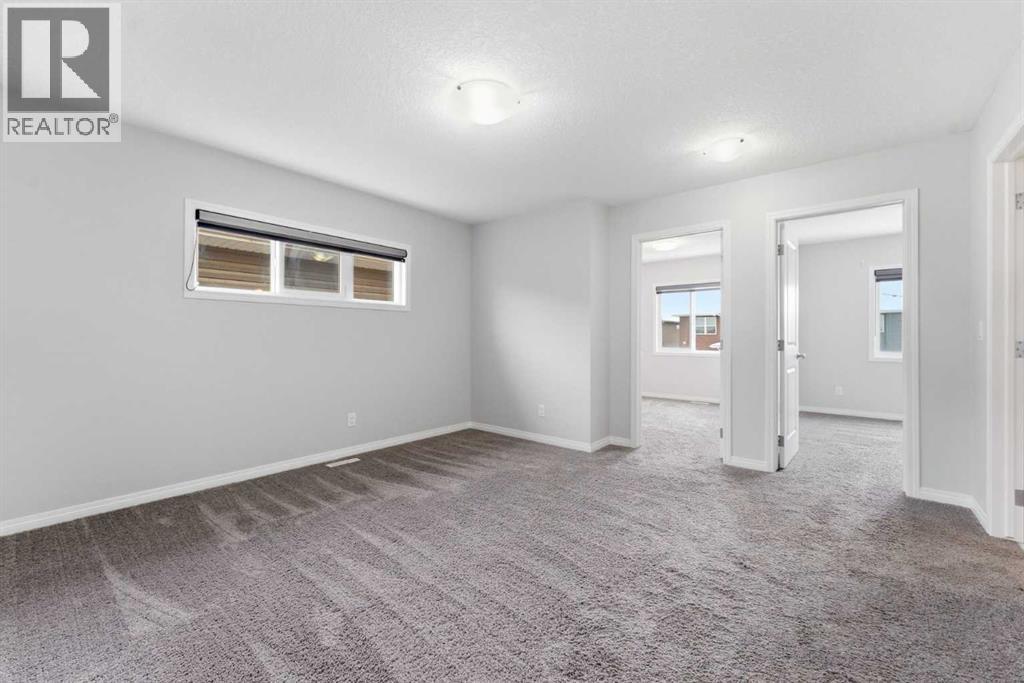730 Redstone Drive Ne, Calgary, Alberta  T3N 1K9 - Photo 21 - A2296662