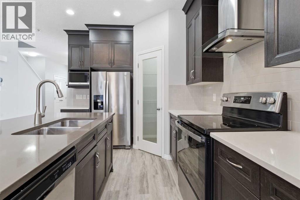 730 Redstone Drive Ne, Calgary, Alberta  T3N 1K9 - Photo 10 - A2296662