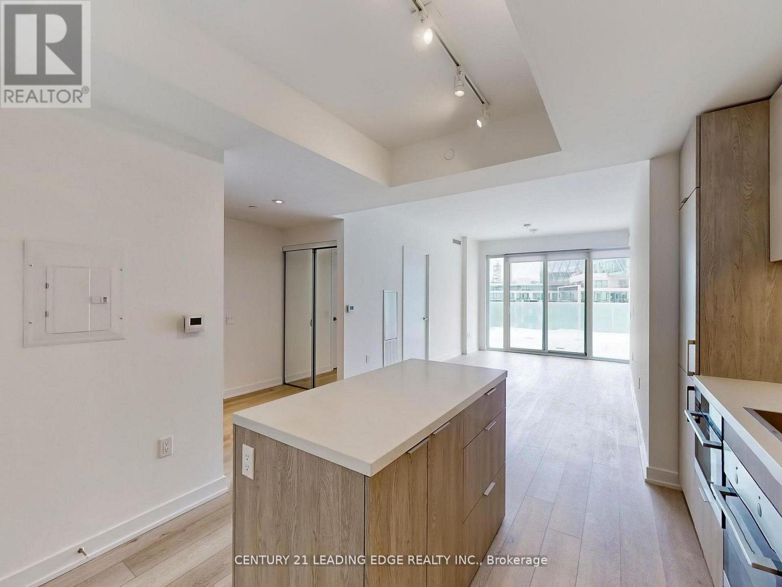 1002 - 15 Queens Quay E, Toronto, Ontario  M5E 0C5 - Photo 11 - C13018996