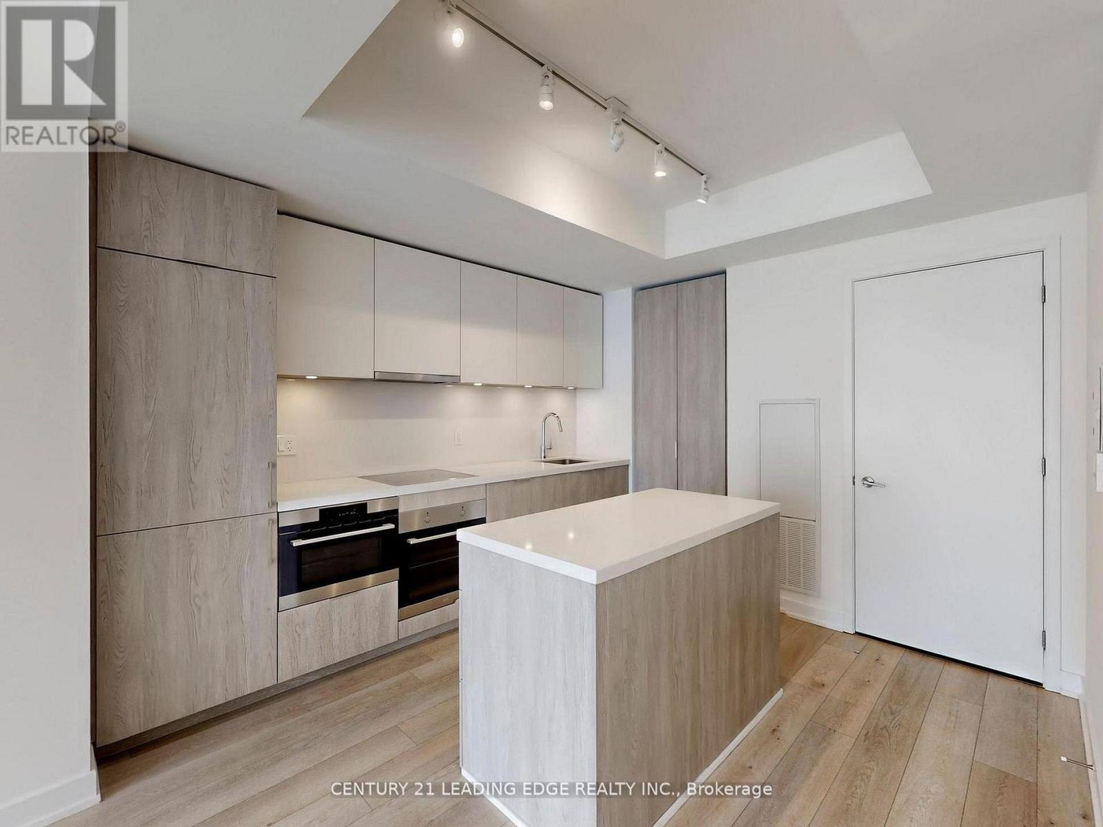 1002 - 15 Queens Quay E, Toronto, Ontario  M5E 0C5 - Photo 8 - C13018996