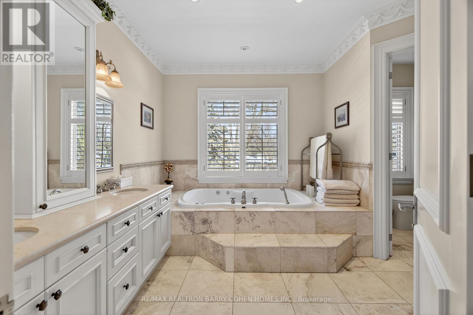 80 Owen Boulevard, Toronto, Ontario  M2P 1G3 - Photo 24 - C13019140