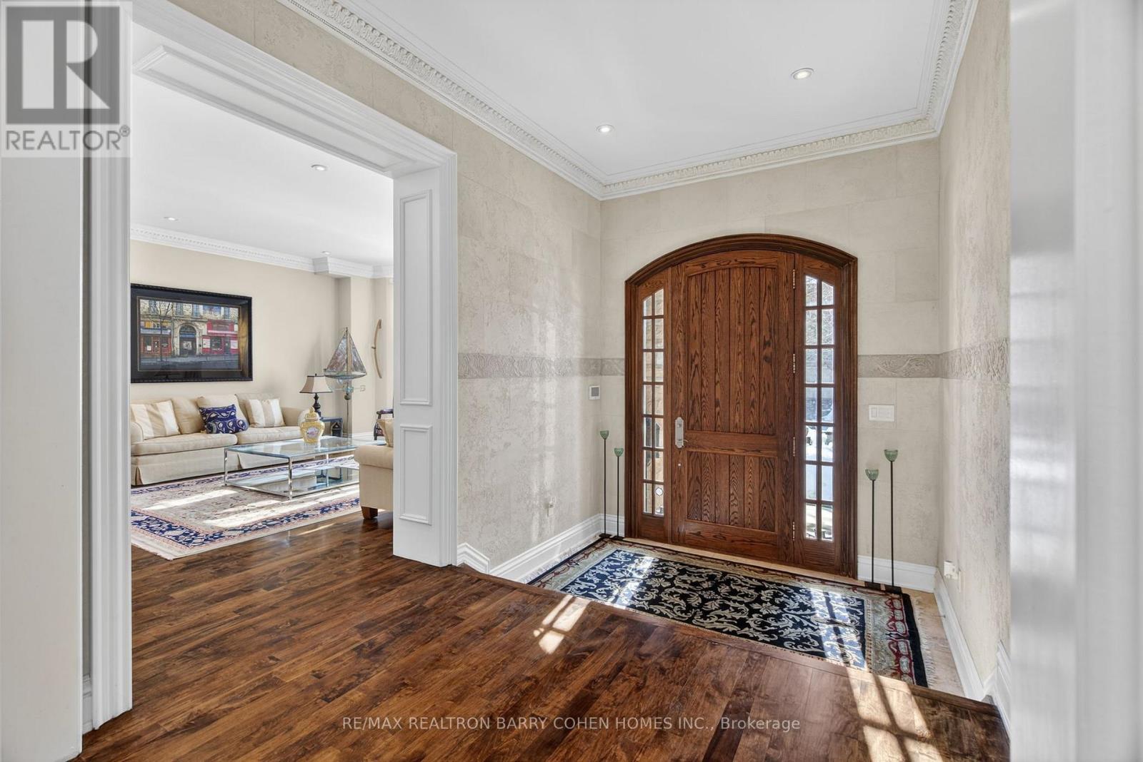 80 Owen Boulevard, Toronto, Ontario  M2P 1G3 - Photo 4 - C13019140