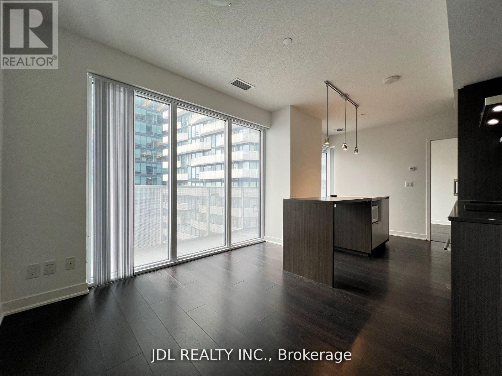 3010 - 88 Harbour Street, Toronto, Ontario  M5J 1B7 - Photo 4 - C13019152