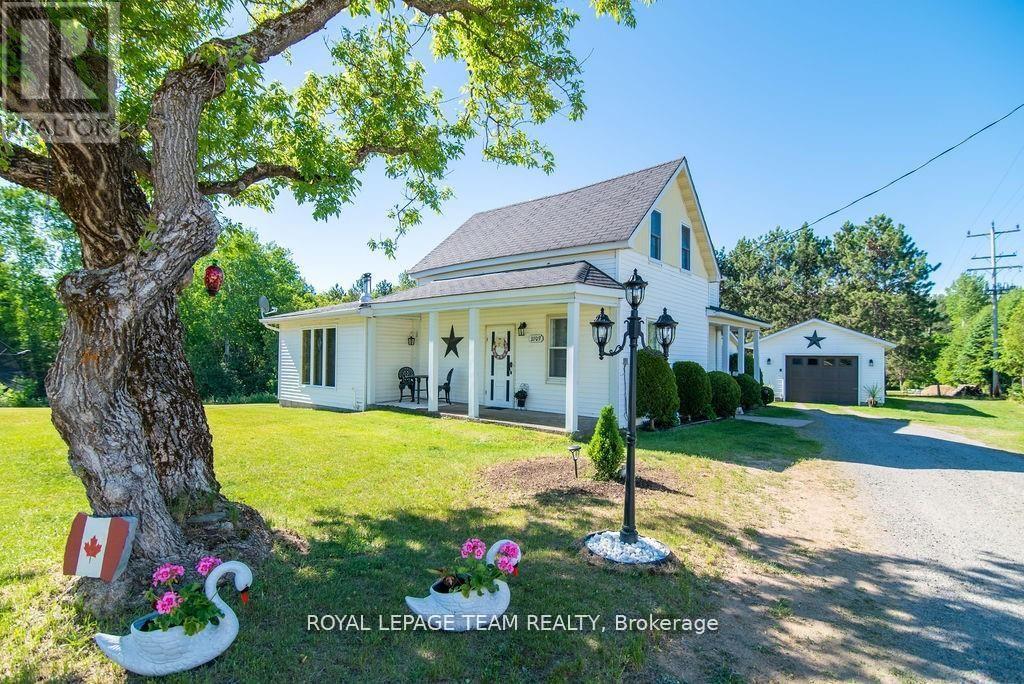 3709 OLD BARRYS BAY ROAD, Madawaska Valley, Ontario