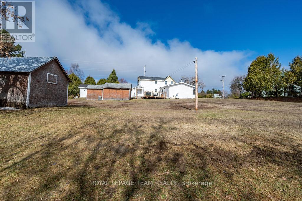 3709 Old Barrys Bay Road, Madawaska Valley, Ontario  K0J 1B0 - Photo 12 - X13019062