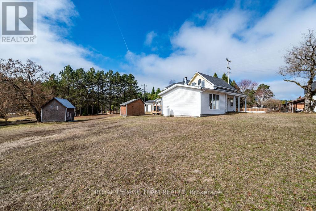3709 Old Barrys Bay Road, Madawaska Valley, Ontario  K0J 1B0 - Photo 14 - X13019062