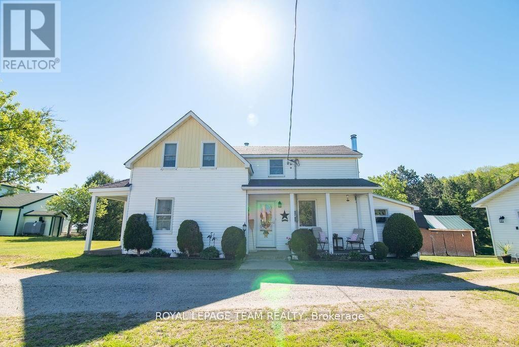 3709 Old Barrys Bay Road, Madawaska Valley, Ontario  K0J 1B0 - Photo 3 - X13019062