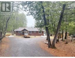 12 CHERRY LANE, East Ferris, Ontario