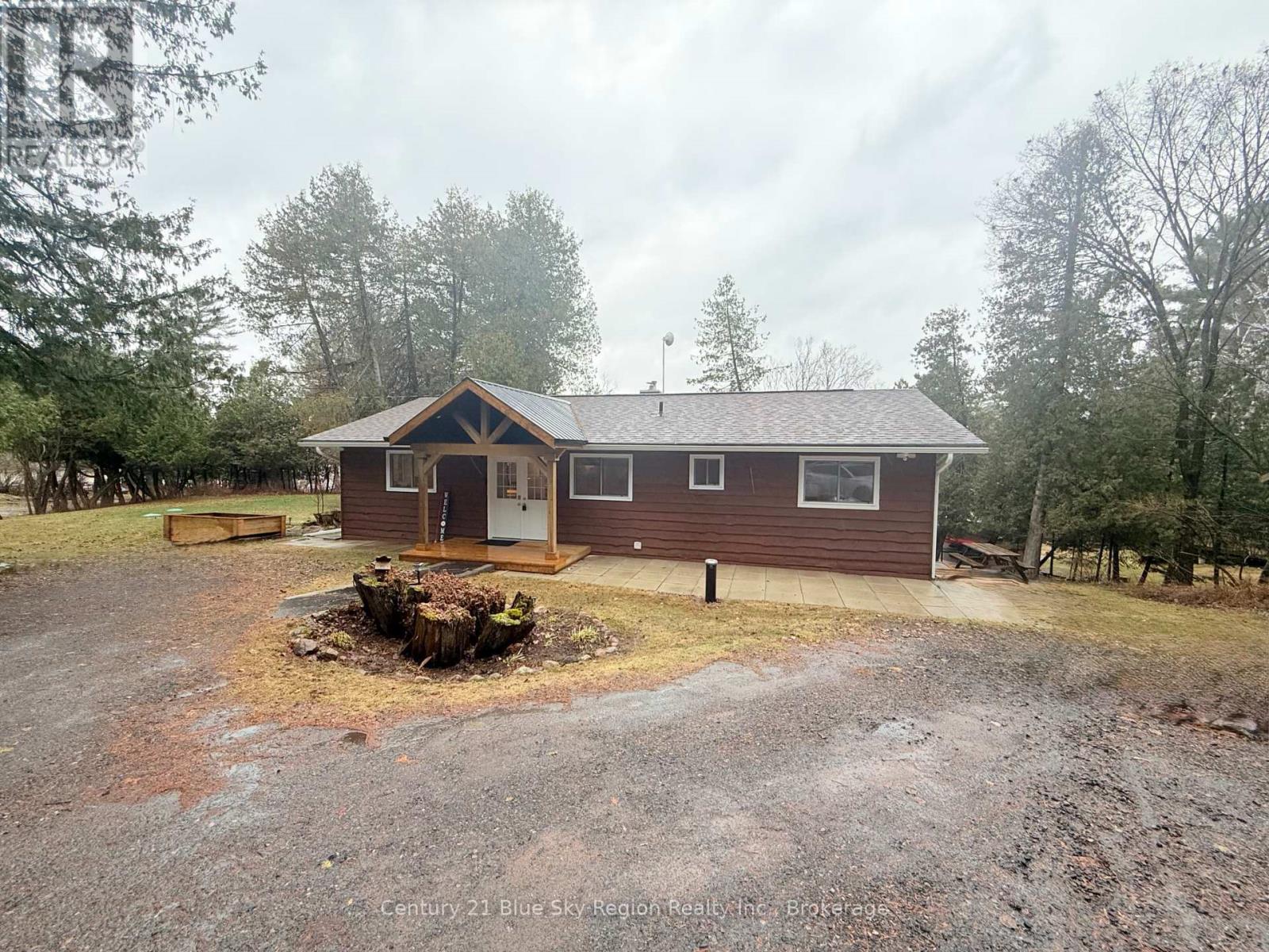 12 Cherry Lane, East Ferris, Ontario  P0H 1K0 - Photo 2 - X12938888