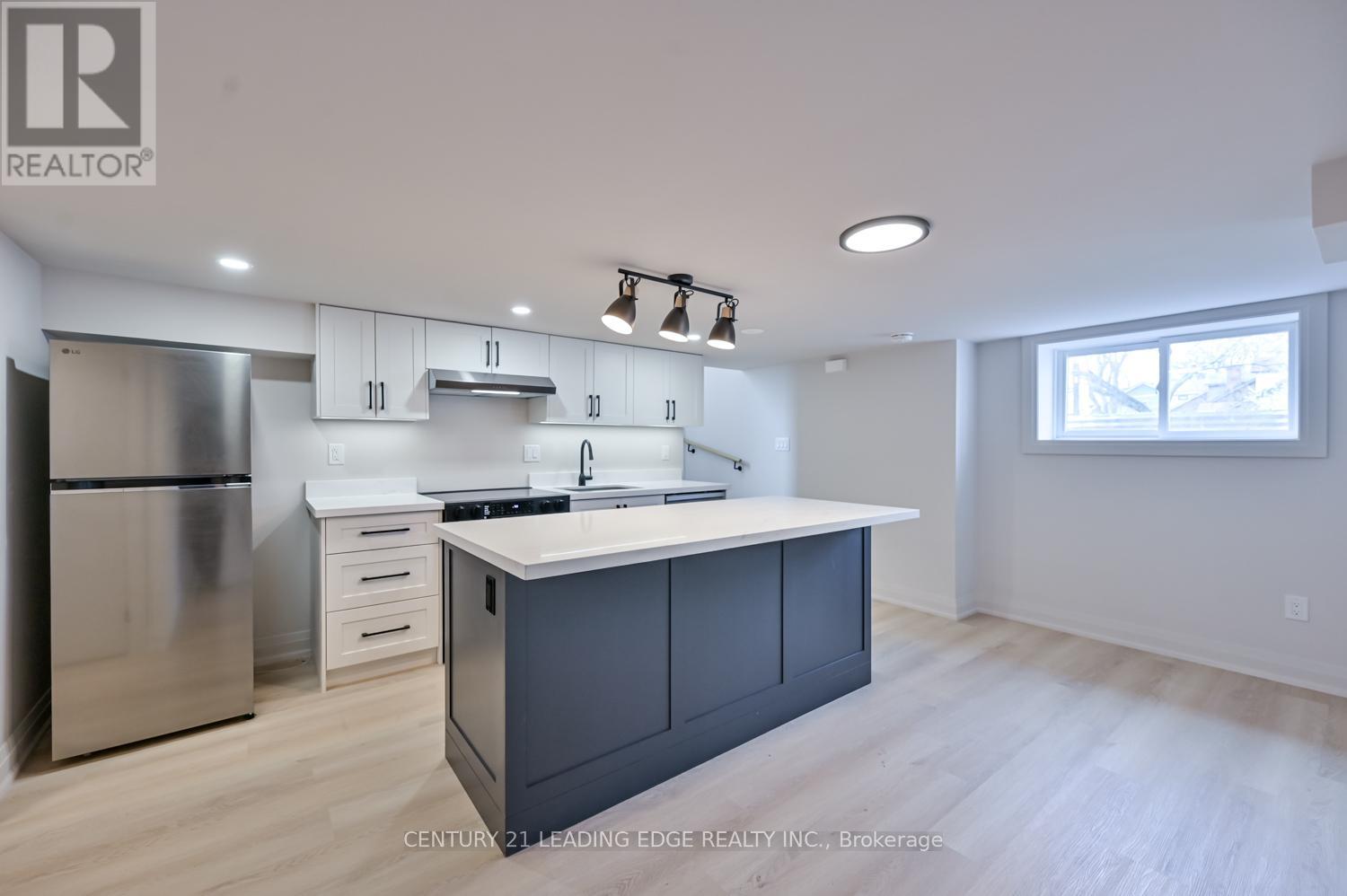 227 Warden Avenue, Toronto, Ontario  M1N 2Z6 - Photo 34 - E13018982