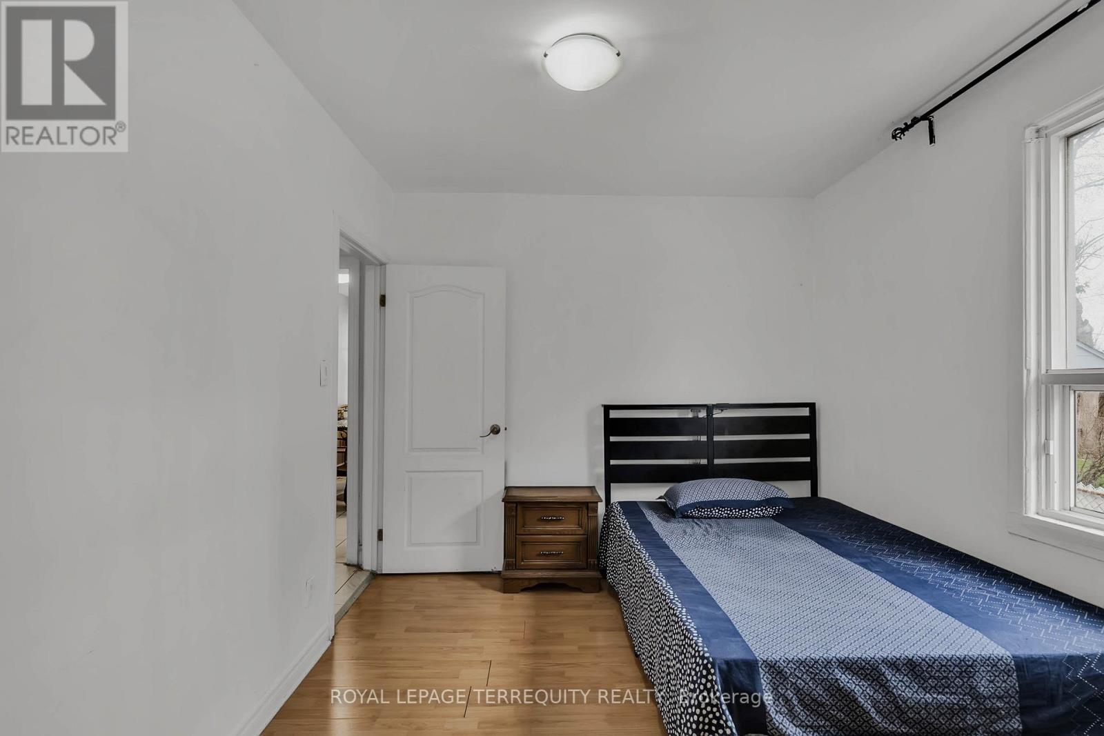 27 Phillip Avenue, Toronto, Ontario  M1N 3P8 - Photo 19 - E13019008