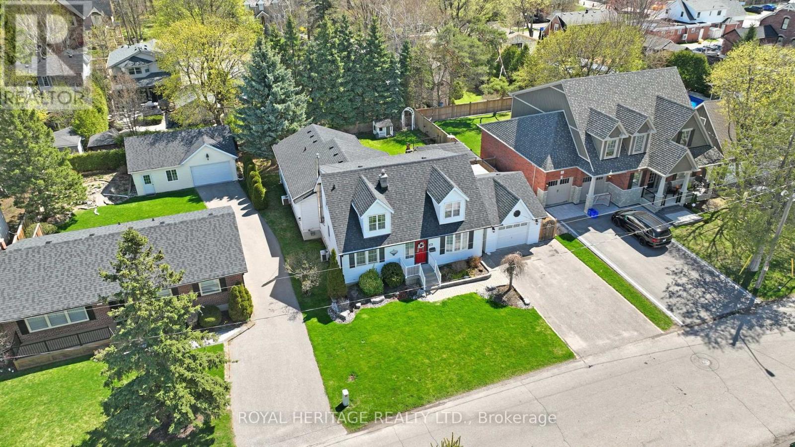 11 Durham Street, Whitby, Ontario  L1M 1A5 - Photo 38 - E13019028