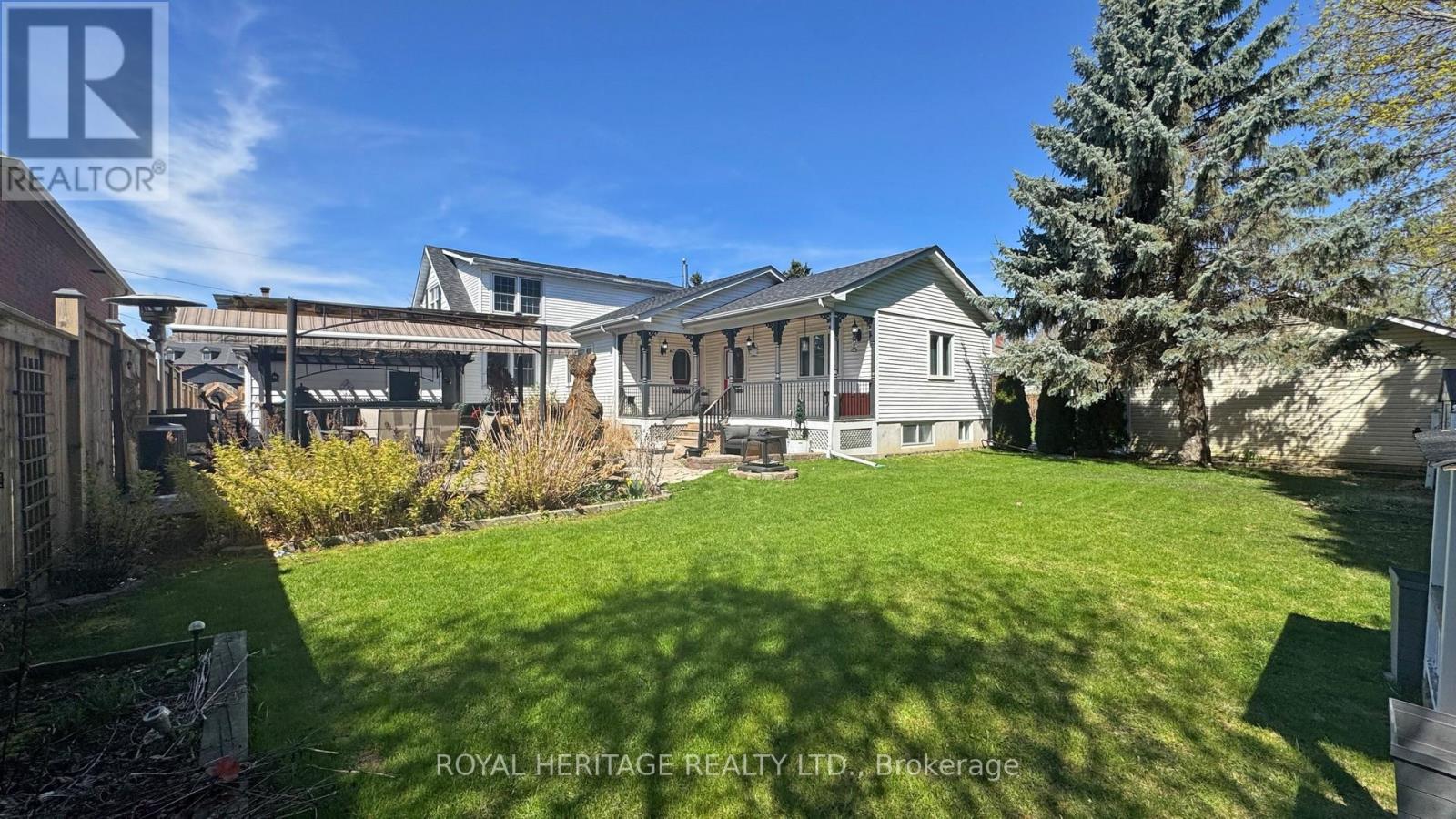 11 Durham Street, Whitby, Ontario  L1M 1A5 - Photo 41 - E13019028