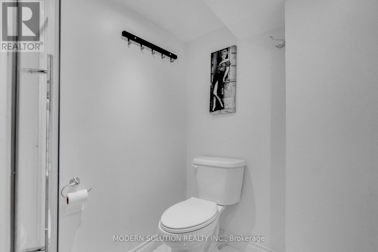 741 Milverton Boulevard, Toronto (Woodbine-Lumsden), Ontario  M4C 1Y3 - Photo 34 - E13019050