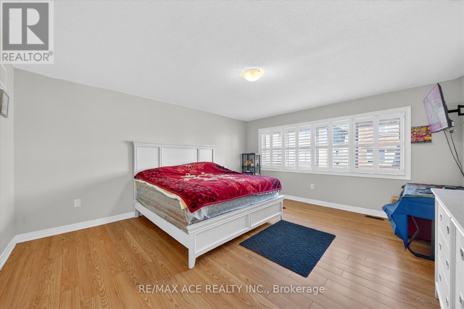 218 Flood Avenue, Clarington, Ontario  L1B 0W6 - Photo 20 - E13019054