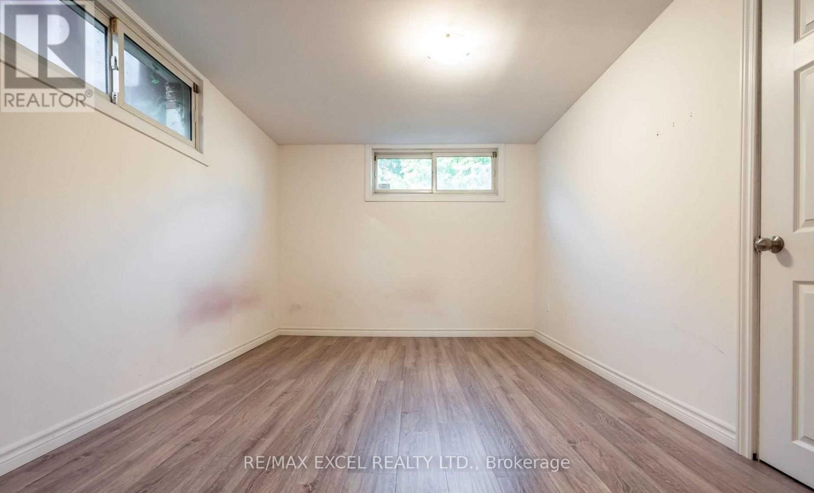 899 Glen Street, Oshawa, Ontario  L1J 3T9 - Photo 8 - E13019148