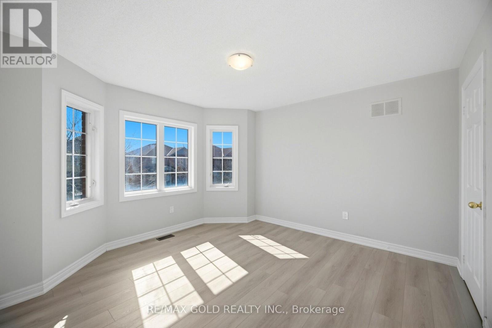 26 Gorevale Drive, Brampton, Ontario  L6P 1N9 - Photo 23 - W12992312