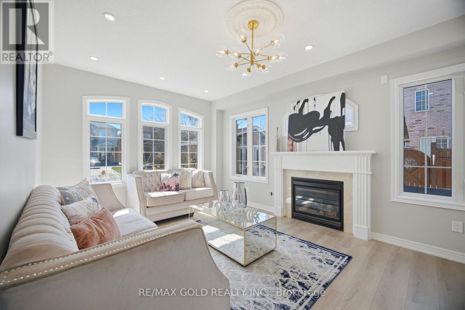 26 Gorevale Drive, Brampton, Ontario  L6P 1N9 - Photo 14 - W12992312