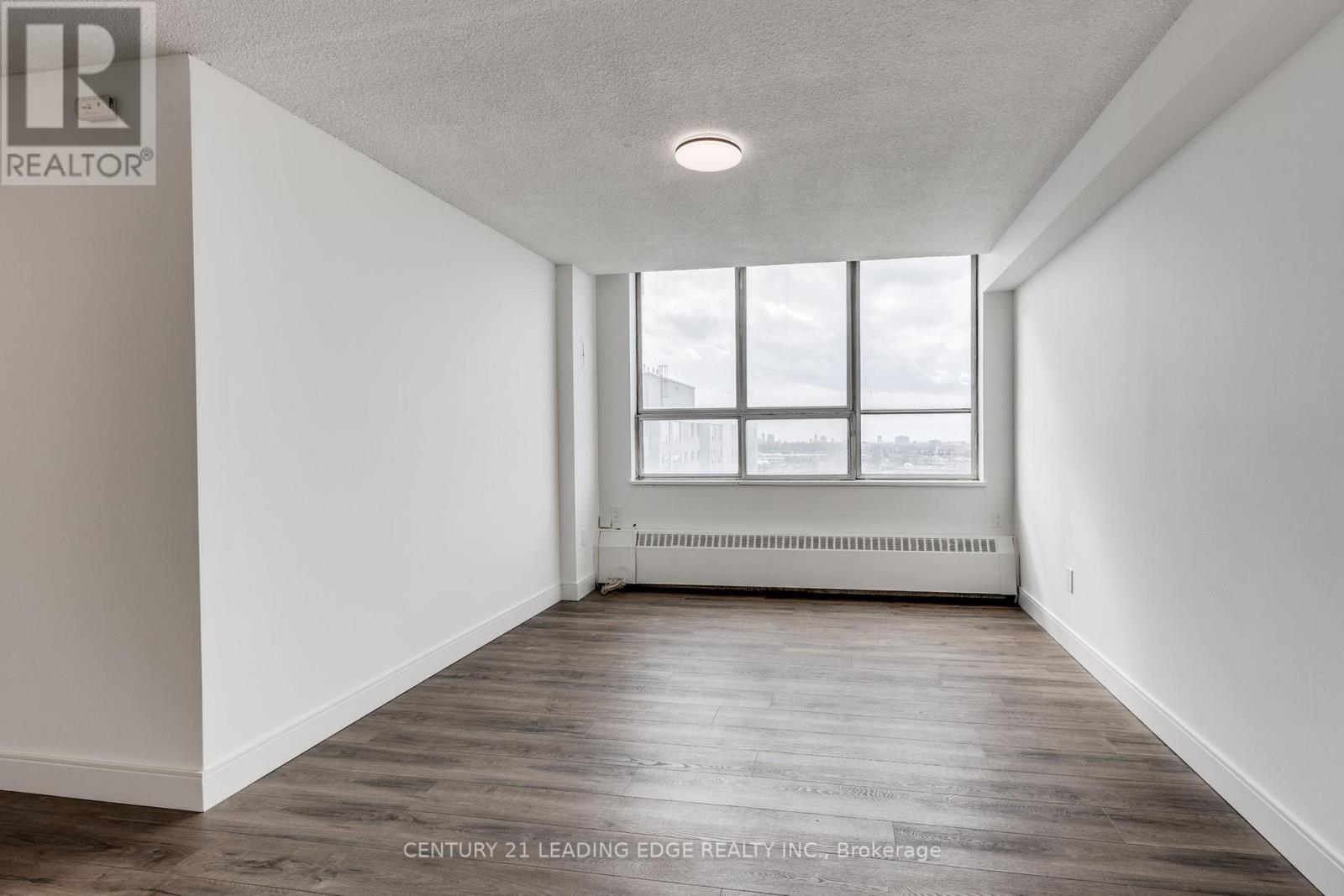 1208 - 200 Lotherton Pathway, Toronto, Ontario  M6B 2G9 - Photo 4 - W13018828