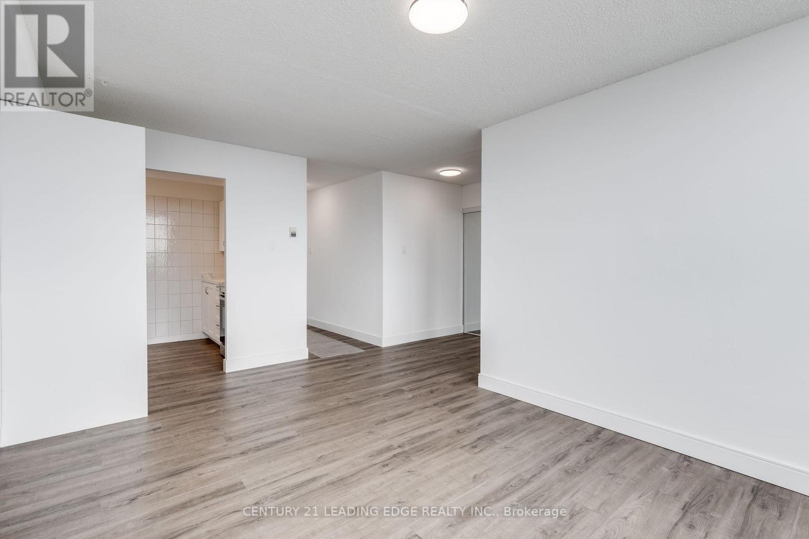 1208 - 200 Lotherton Pathway, Toronto, Ontario  M6B 2G9 - Photo 2 - W13018828