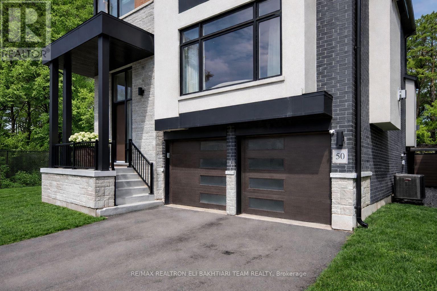 50 Royal Hill Court, Aurora (Aurora Estates), Ontario  L4G 3Z7 - Photo 10 - N13019006