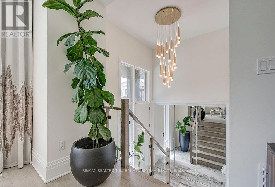 50 Royal Hill Court, Aurora (Aurora Estates), Ontario  L4G 3Z7 - Photo 17 - N13019006