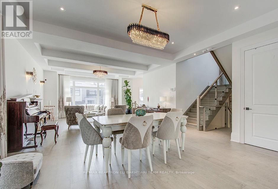 50 Royal Hill Court, Aurora (Aurora Estates), Ontario  L4G 3Z7 - Photo 24 - N13019006