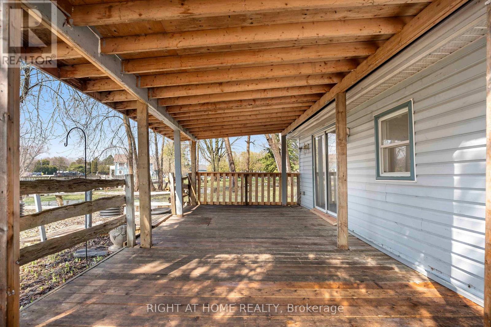 260 Beach Road, Innisfil (Gilford), Ontario  L0L 1R0 - Photo 32 - N13019110