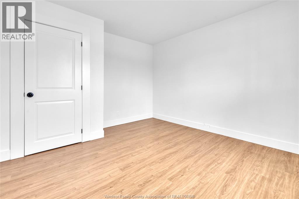 1398 Rooney, Windsor, Ontario  N9B 1K7 - Photo 11 - 26008561