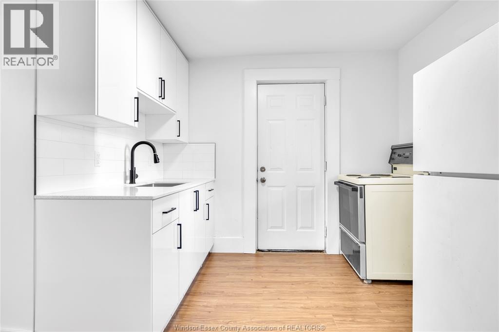 1398 Rooney, Windsor, Ontario  N9B 1K7 - Photo 16 - 26008561