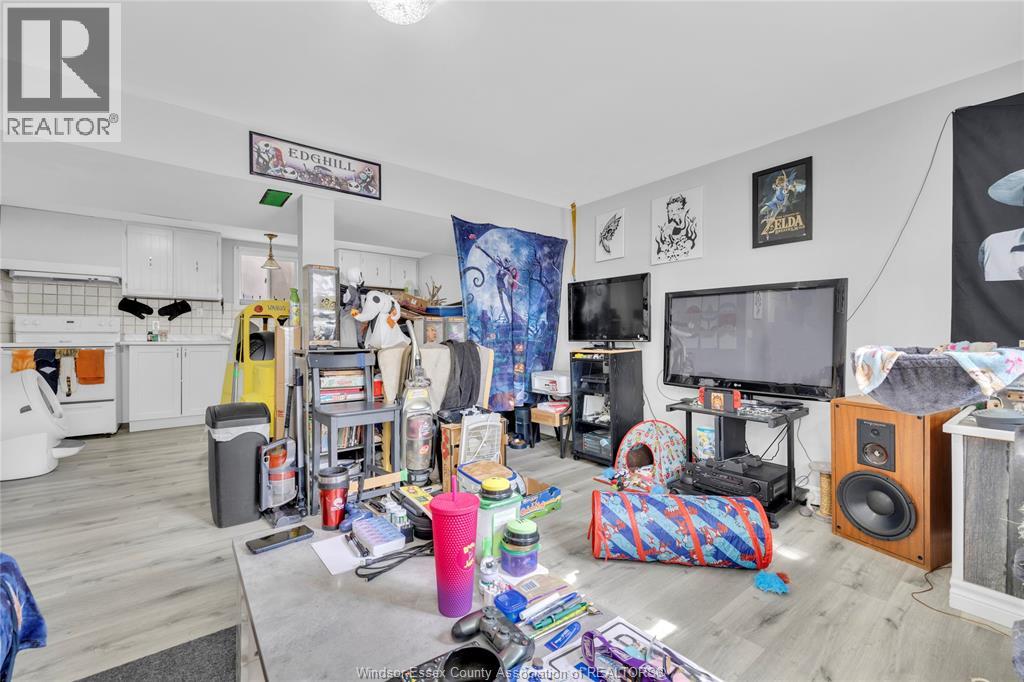 1398 Rooney, Windsor, Ontario  N9B 1K7 - Photo 36 - 26008561