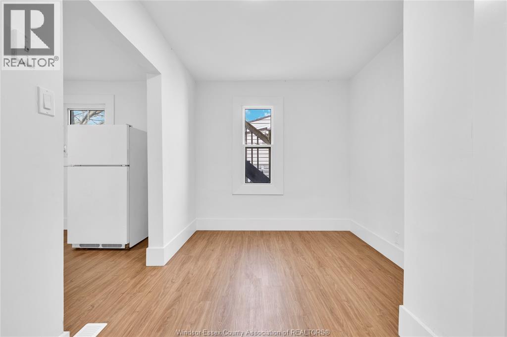 1398 Rooney, Windsor, Ontario  N9B 1K7 - Photo 14 - 26008560