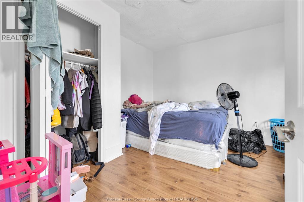 1398 Rooney, Windsor, Ontario  N9B 1K7 - Photo 29 - 26008560