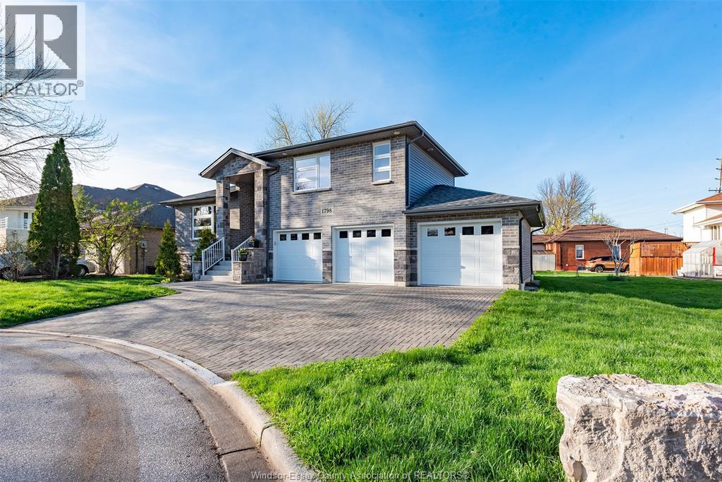 1798 Argus Street, Lasalle, Ontario  N9J 3G4 - Photo 2 - 26008494