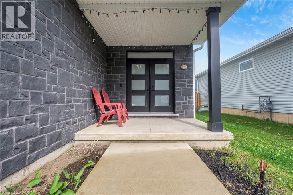 48 Cash Cres Crescent, Ingersoll, Ontario  N5C 0E2 - Photo 3 - 40822311