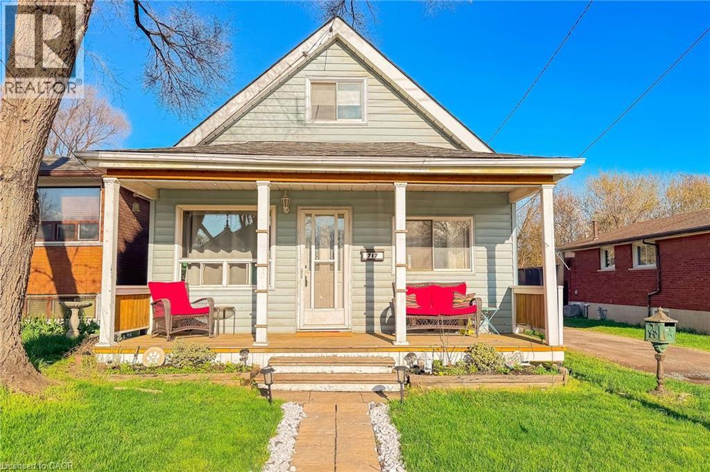 717 KNOX Avenue, Hamilton, Ontario