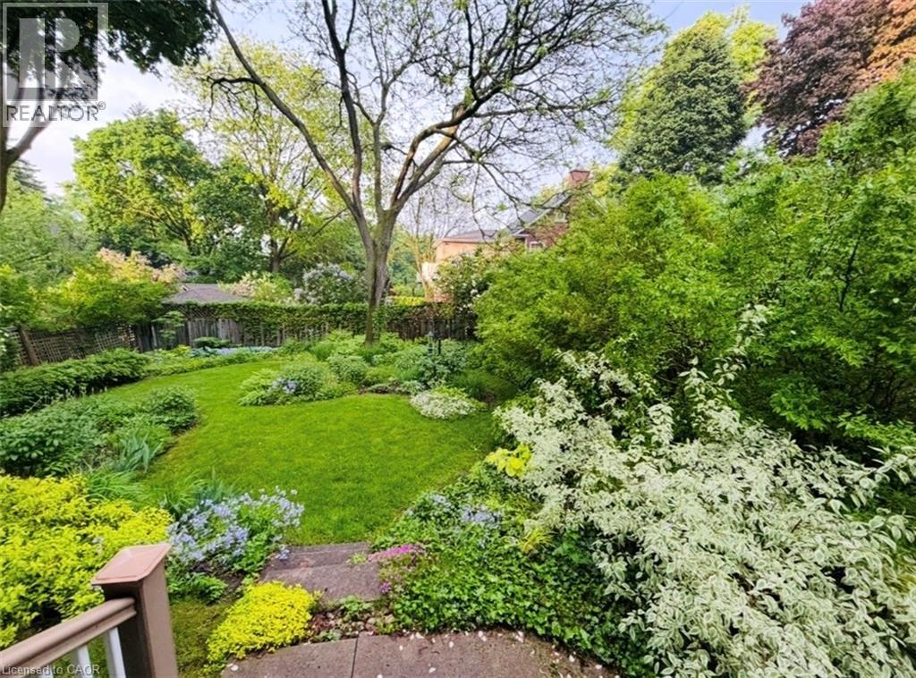 122 Dunbar Road S, Waterloo, Ontario  N2L 2E7 - Photo 24 - 40822205