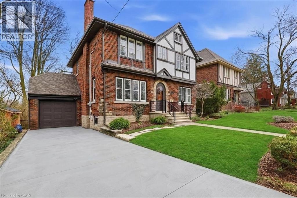 122 Dunbar Road S, Waterloo, Ontario  N2L 2E7 - Photo 3 - 40822205