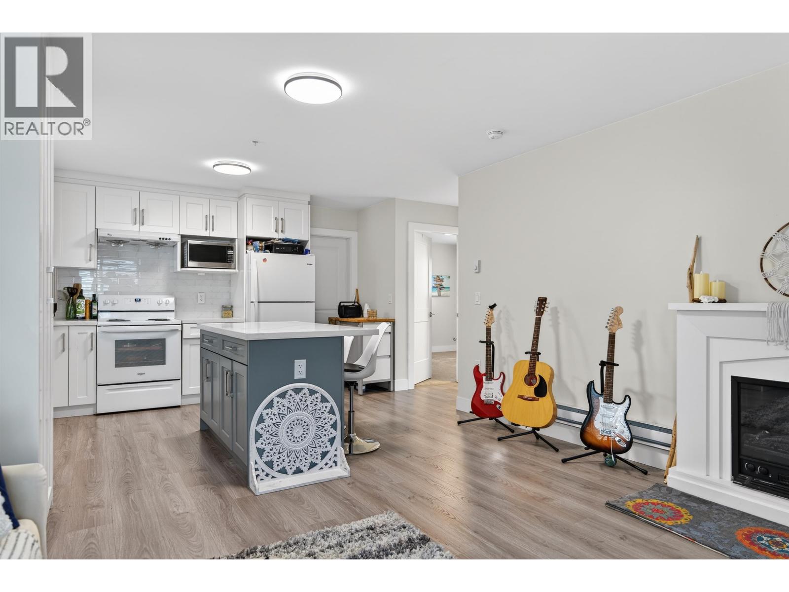 20180 Stanton Avenue, Maple Ridge, British Columbia  V2X 0E5 - Photo 32 - R3113185