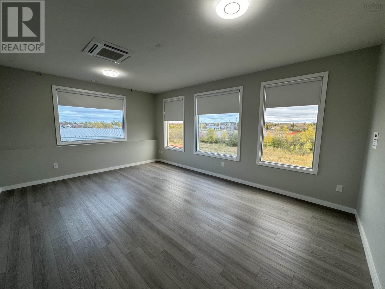 160e Robie Street, Truro, Nova Scotia  B2N 1L1 - Photo 16 - 202526212