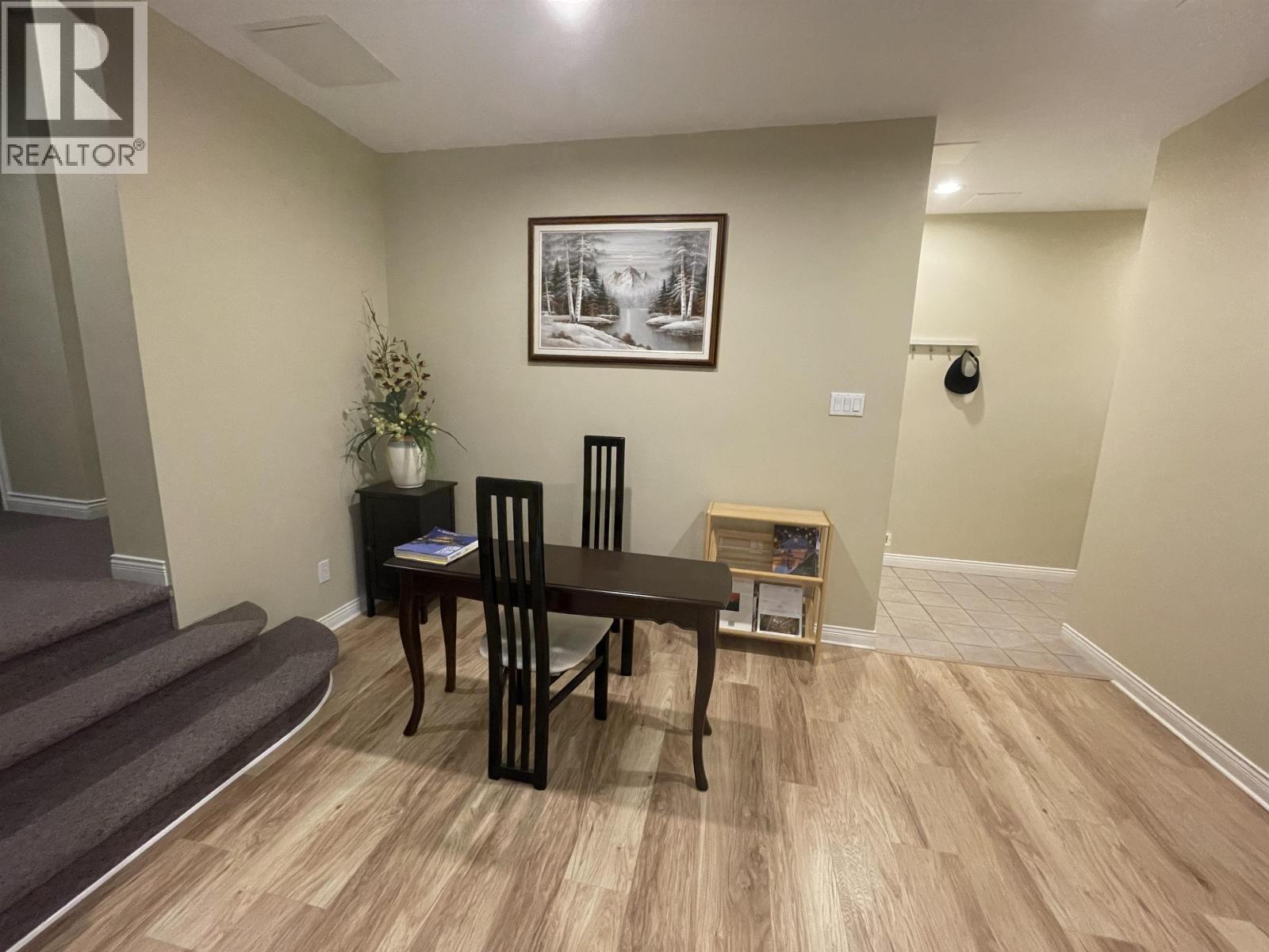 3000 Plateau Boulevard, Coquitlam, British Columbia  V3E 2Y8 - Photo 5 - R3113163