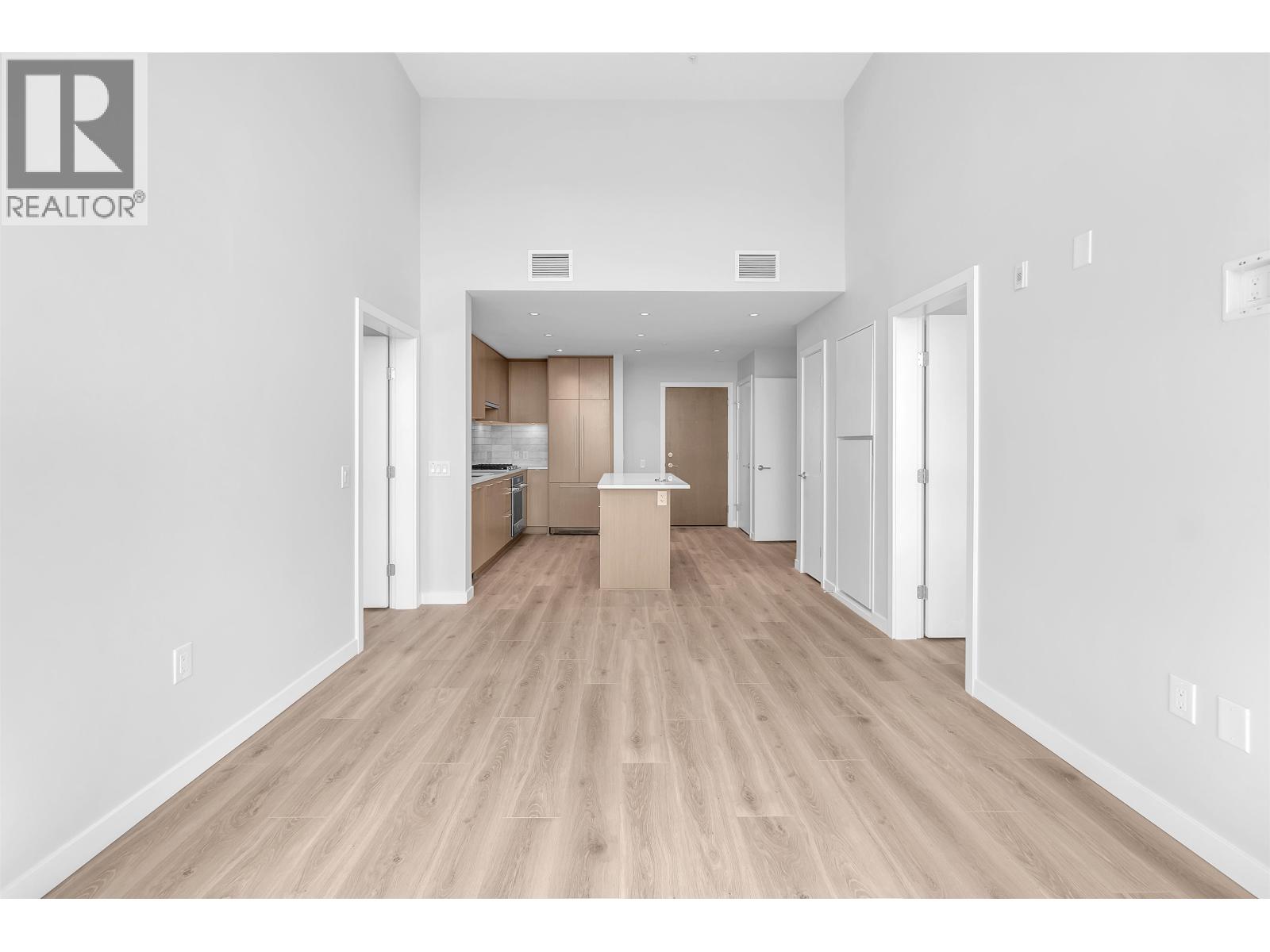 605 110 E 17th Street, North Vancouver, British Columbia  V7L 0K4 - Photo 16 - R3113166