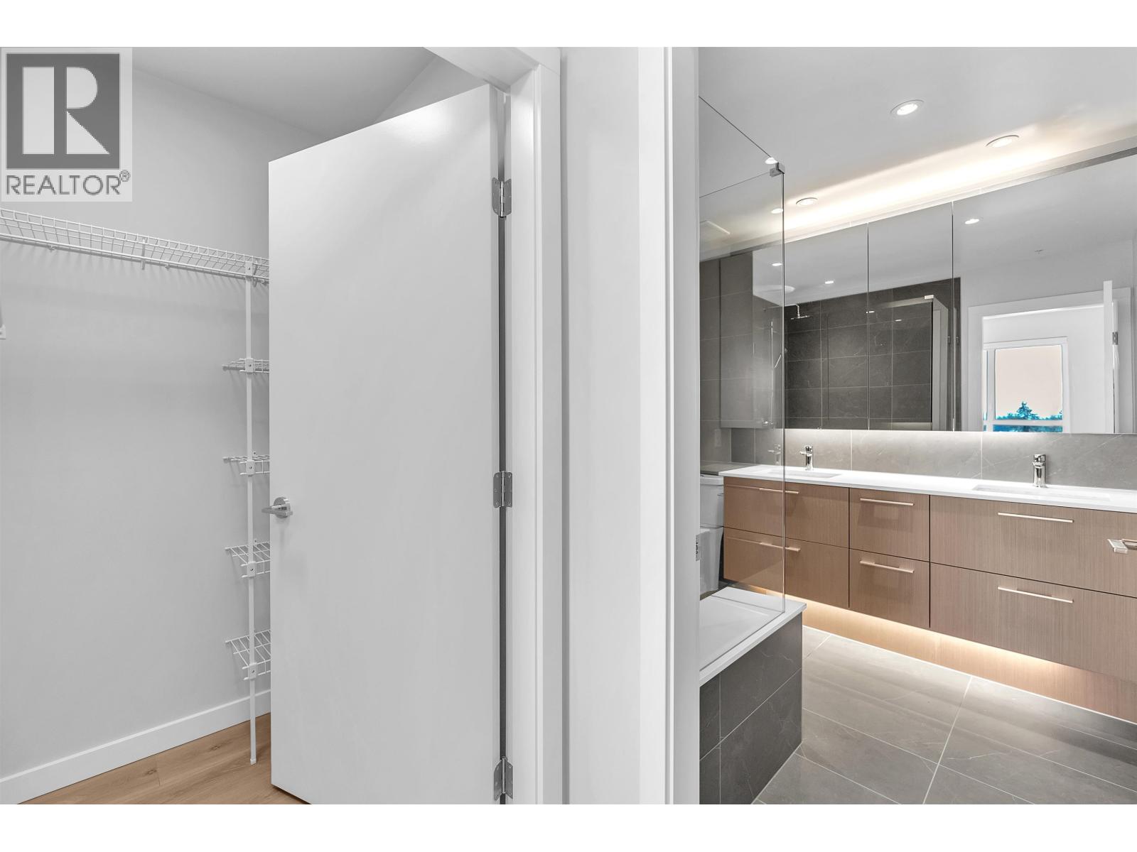 605 110 E 17th Street, North Vancouver, British Columbia  V7L 0K4 - Photo 22 - R3113166