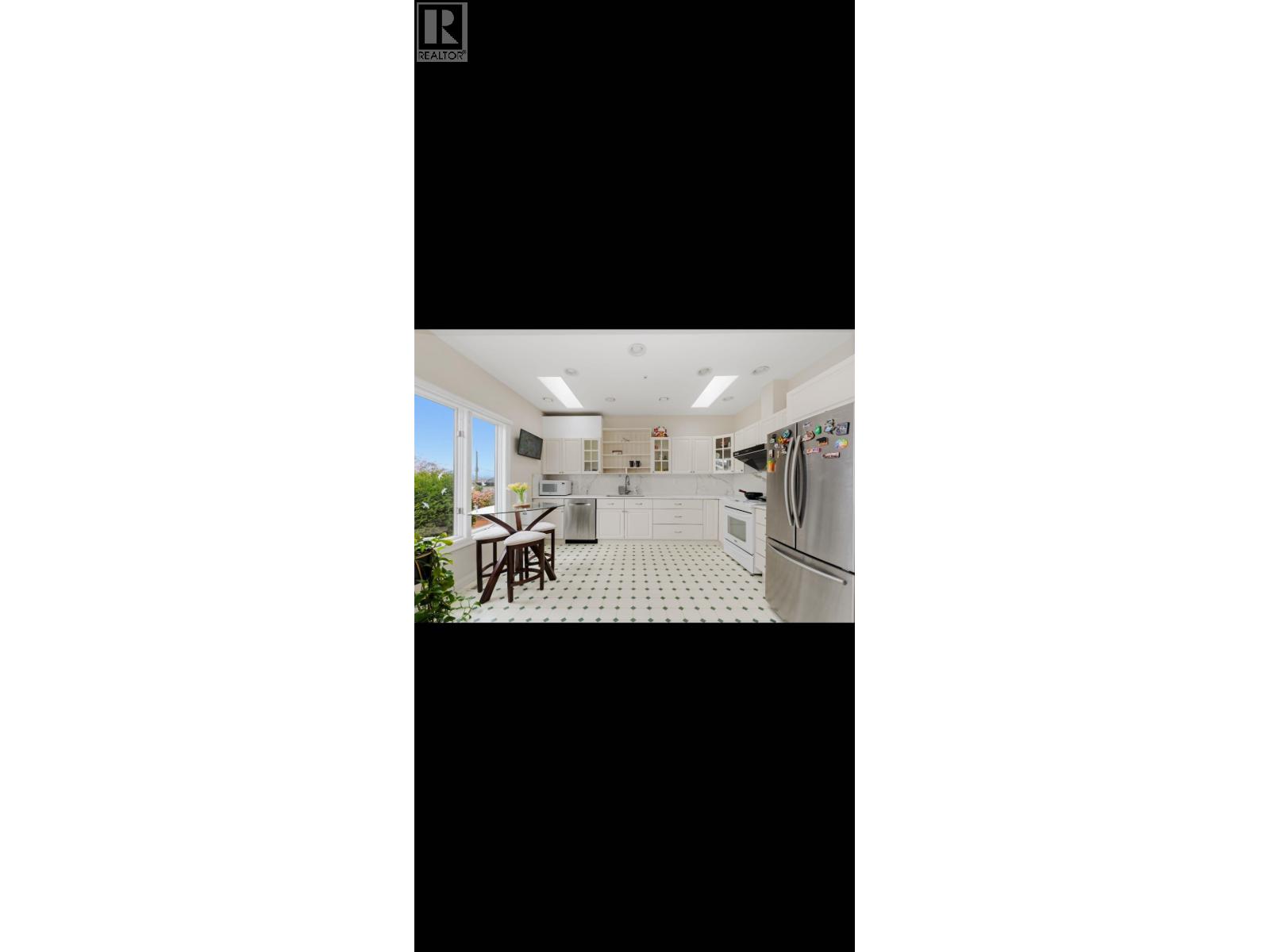 3xxx W 12th Ave, Vancouver, British Columbia  V6R 2K7 - Photo 7 - R3113176