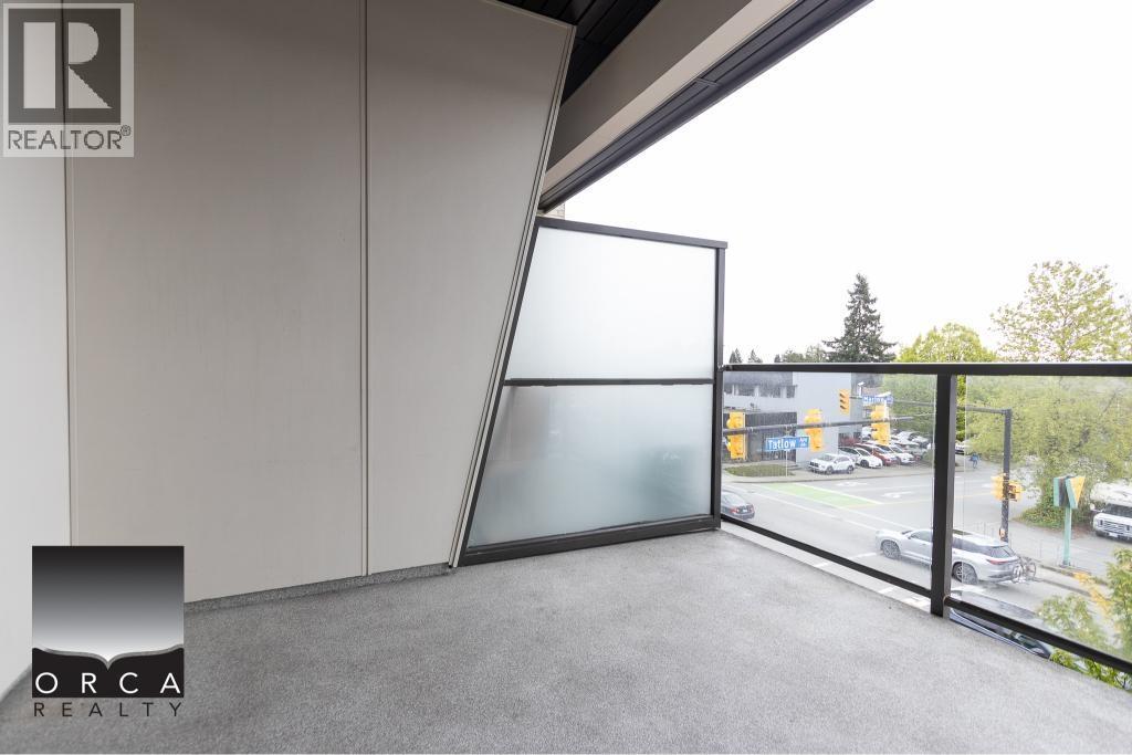 308 1633 Tatlow Avenue, North Vancouver, British Columbia  V7P 2Z8 - Photo 4 - R3113186