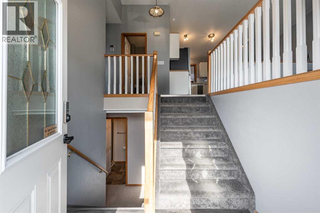 30 Sage Close Se, Medicine Hat, Alberta  T1B 4H7 - Photo 4 - A2300153