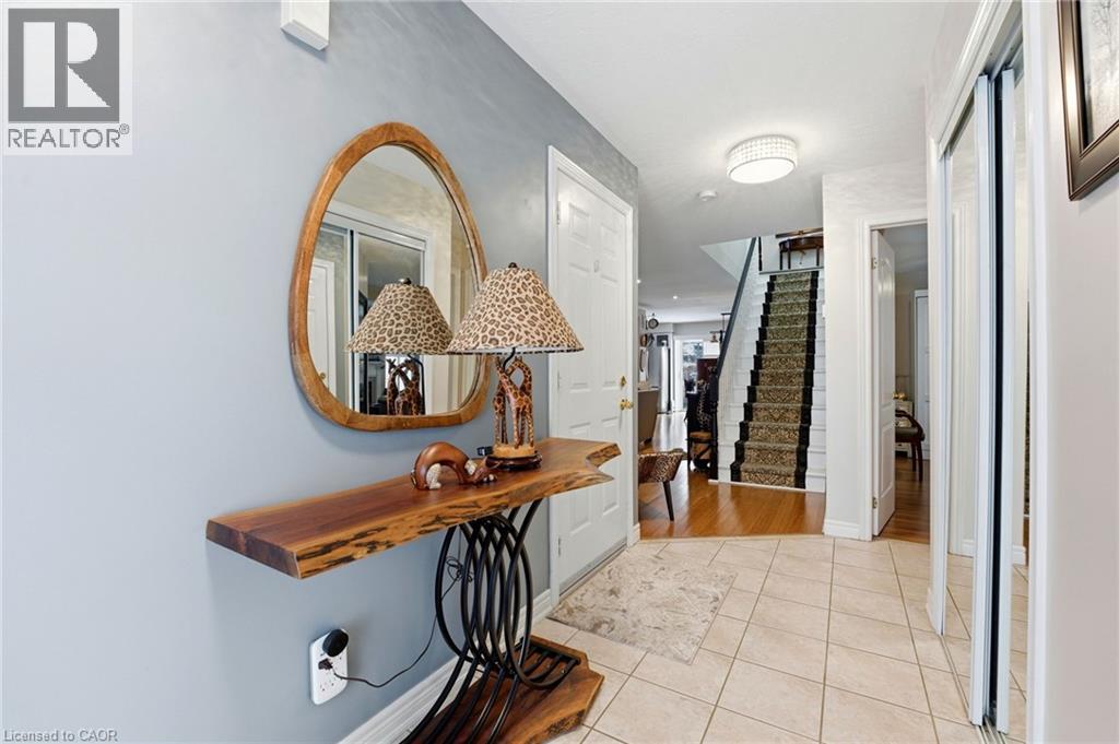 64 Griffith Drive, Grimsby, Ontario  L3M 5L2 - Photo 5 - 40812393