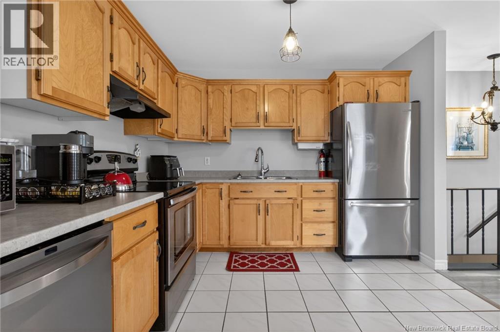 270 Westbrook Circle, Moncton, New Brunswick  E1E 2M1 - Photo 3 - NB137521